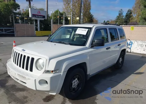 2009 Jeep Patriot Sport из США, поврежденный, VIN 1J8FT28B89D165425